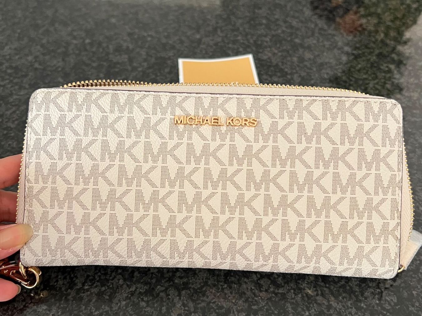 Michael Kors Portamonete: Michael Kors Portemonnaie vanilla – Nuovo e nell'imballaggio originale da Wiedlisbach venduto da Sistershop