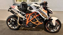 KTM 1290 Superduke r