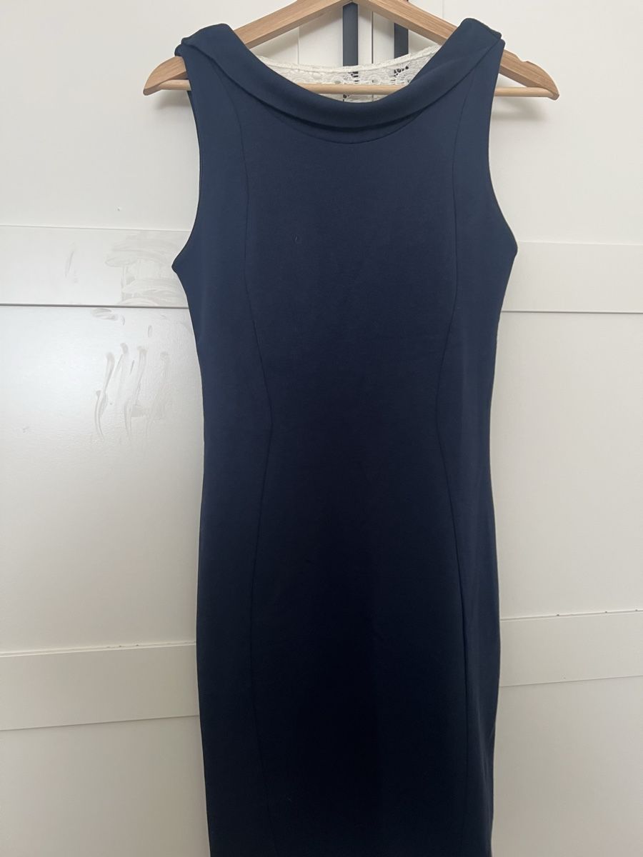 Vestiti: robe bleu marine , dentelle dos, taille 38 – Nuovo (secondo la descrizione) da Ropraz venduto da Angy.ruiz 1