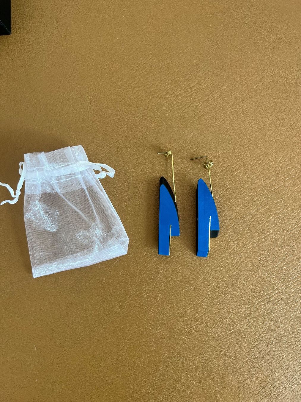 Orecchini pendenti & Orecchini a lobo: Boucles d’oreilles en bois – Nuovo (secondo la descrizione) da Neuchâtel venduto da Ariane_vn00