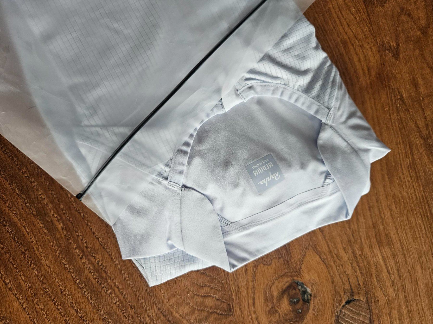 Rapha Canottiere & Pantaloni: Rapha_Men’s Pro Team Lightweight Jersey_hellblau_Grösse M – Nuovo e nell'imballaggio originale da Luzern venduto da kon_j7zt 2