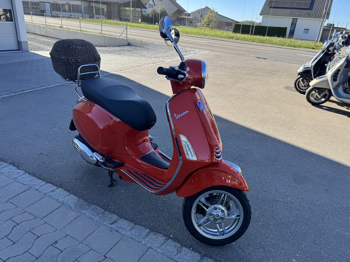 Piaggio Strada: Piaggio Vespa Primavera 125 – Usato da Hefenhofen venduto da Garage_Barone 3