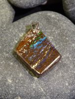 Anhänger Boulder Opal.