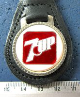 7up ECHT LEDER SCHLÜSSELANHÄNGER MADE IN USA