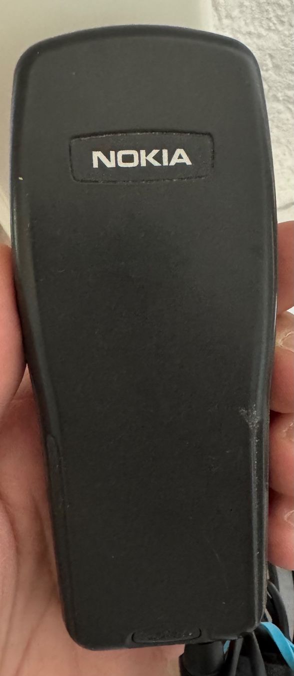 Nokia Handys / Smartphones: Nokia 3210 – Gebraucht aus La Chaux-de-Fonds von Squalo06 1