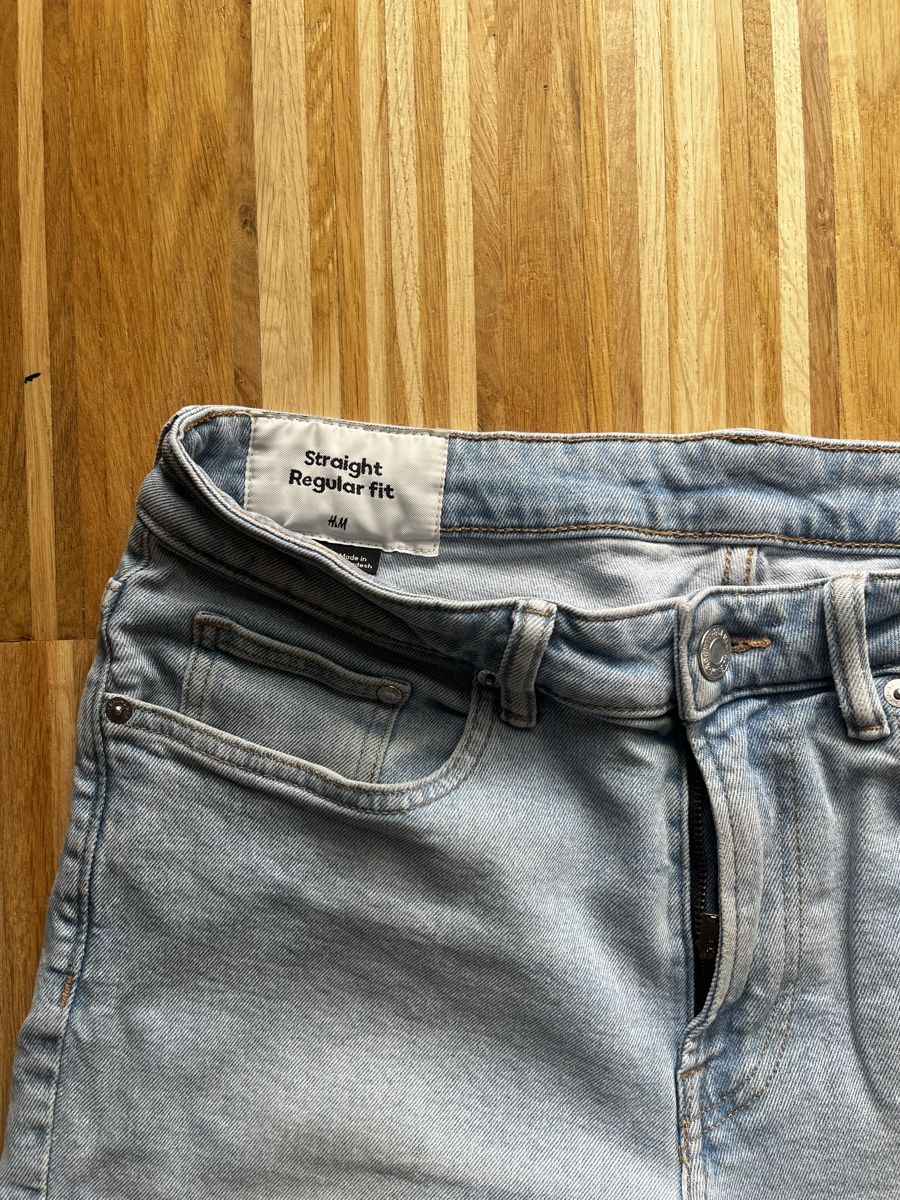 H&M Jeans: Jeans Hose hellblau H&M – Gebraucht aus Zürich von TieLukas 1