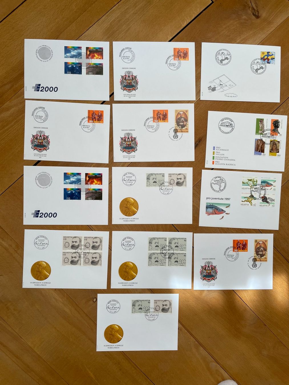 Tutti i francobolli: Briefmarken 13 Ersttagsbriefe Sammlung, Schweiz 1997 – Usato da Thal venduto da Danny82