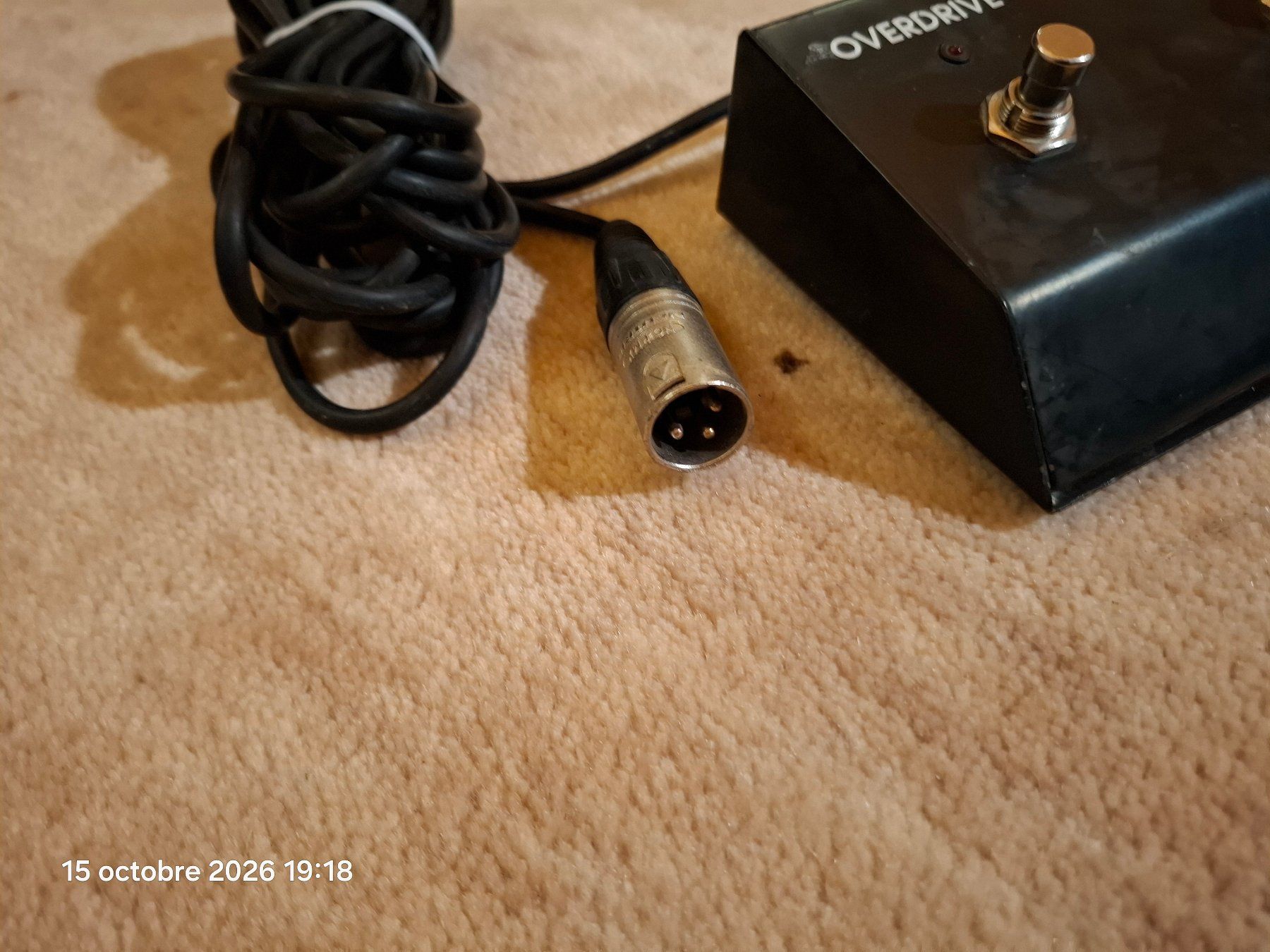 Musikinstrumente: Hughes & Kettner Duotone Footswitch – Gebraucht aus Yverdon-les-Bains von Dan00 1