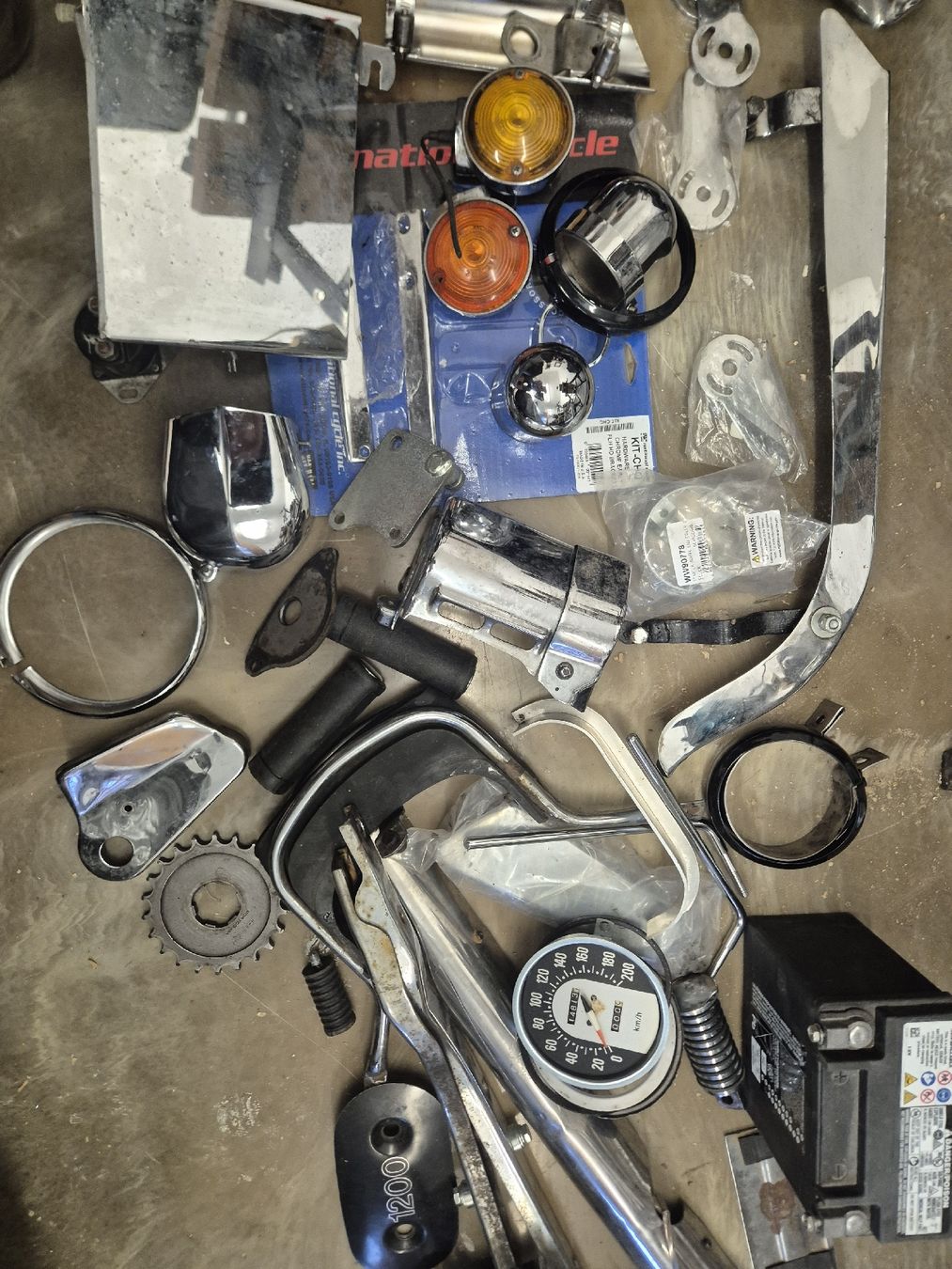 Harley-Davidson Tutti i ricambio per moto: Konvolut hatley Davidson shovelhead teile – Usato da Balgach venduto da andreas4321