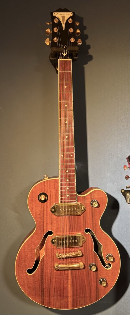 Epiphone Musikinstrumente: Epiphone Wildkat Koa – Neu (gemäss Beschreibung) aus Reigoldswil von Ardinoe