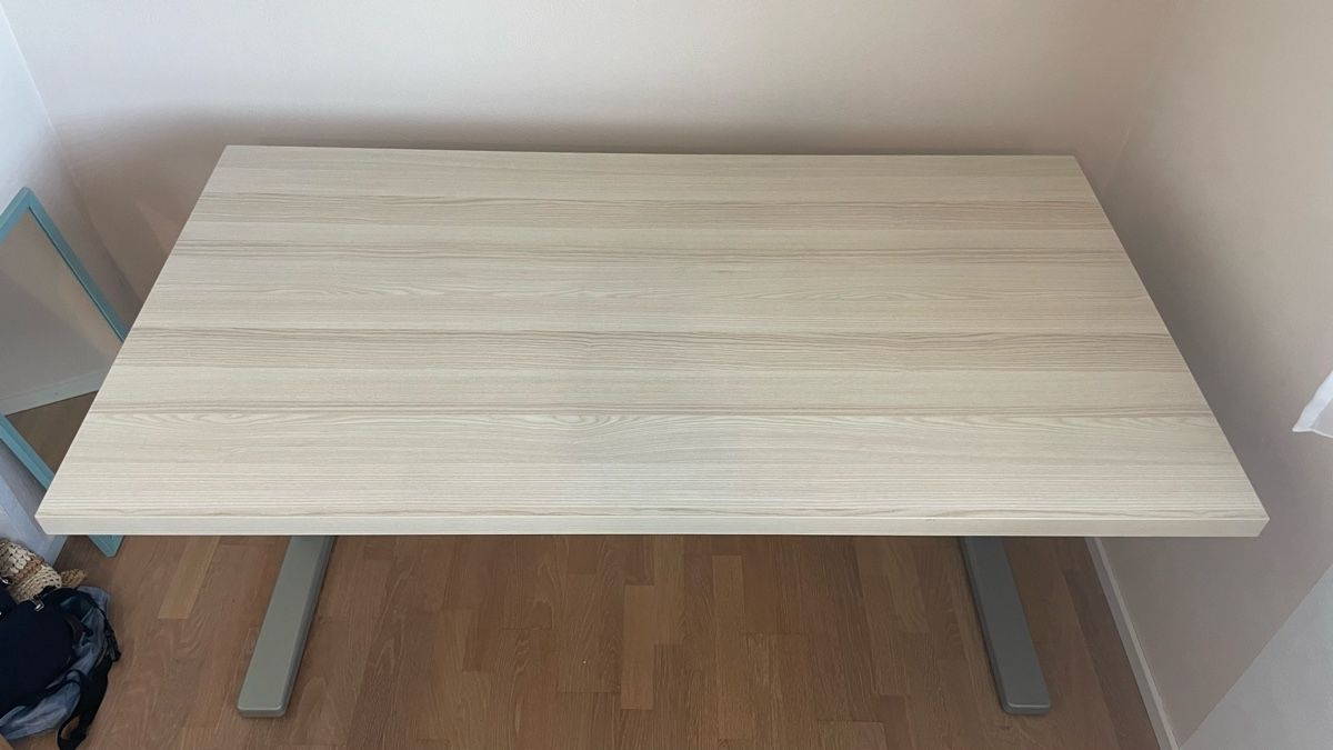 Scrivanie: Schreibtisch – Usato da Roggwil TG venduto da ali_l92j