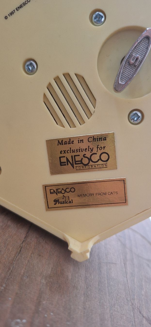 Enesco Carillon: Enesco Spieluhr – Nuovo (secondo la descrizione) da Grabs venduto da tschanny 1