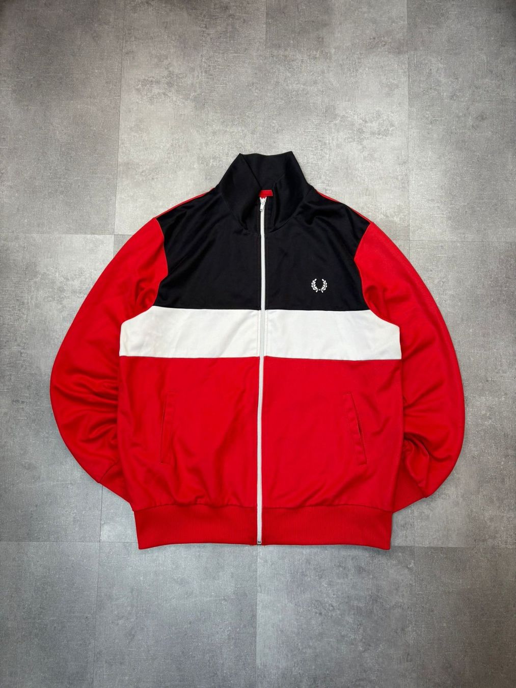 Fred Perry Giacche: Fred Perry Trainingsjacke - Grösse XL – Nuovo (secondo la descrizione) da Werdenberg venduto da hase.vintage