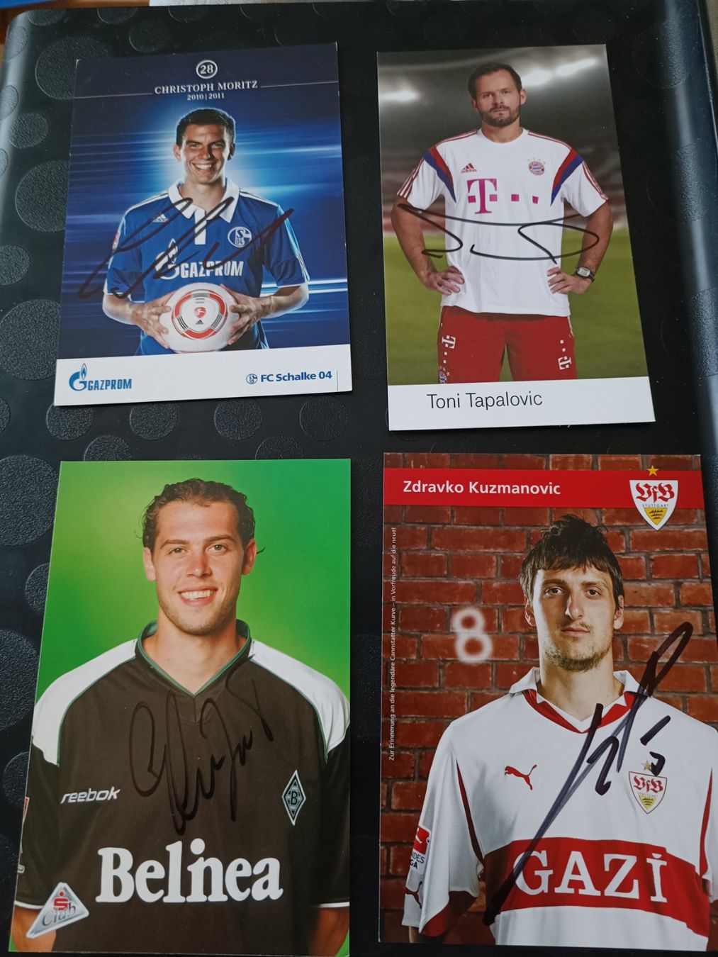 Autografi: Bundesliga - Handsigniert - 4er Set – Usato da Menziken venduto da Artographs