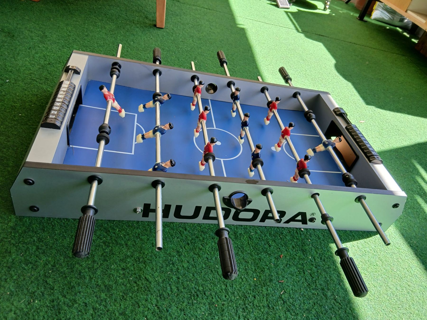 Giochi: Tischkicker im Mini-Format, ideal für Kinder. – Nuovo (secondo la descrizione) da Grosswangen venduto da hans0122 1