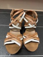 Clarks Damen Sandalen Echtleder Keilabsatz Braun Weiß Gr 35
