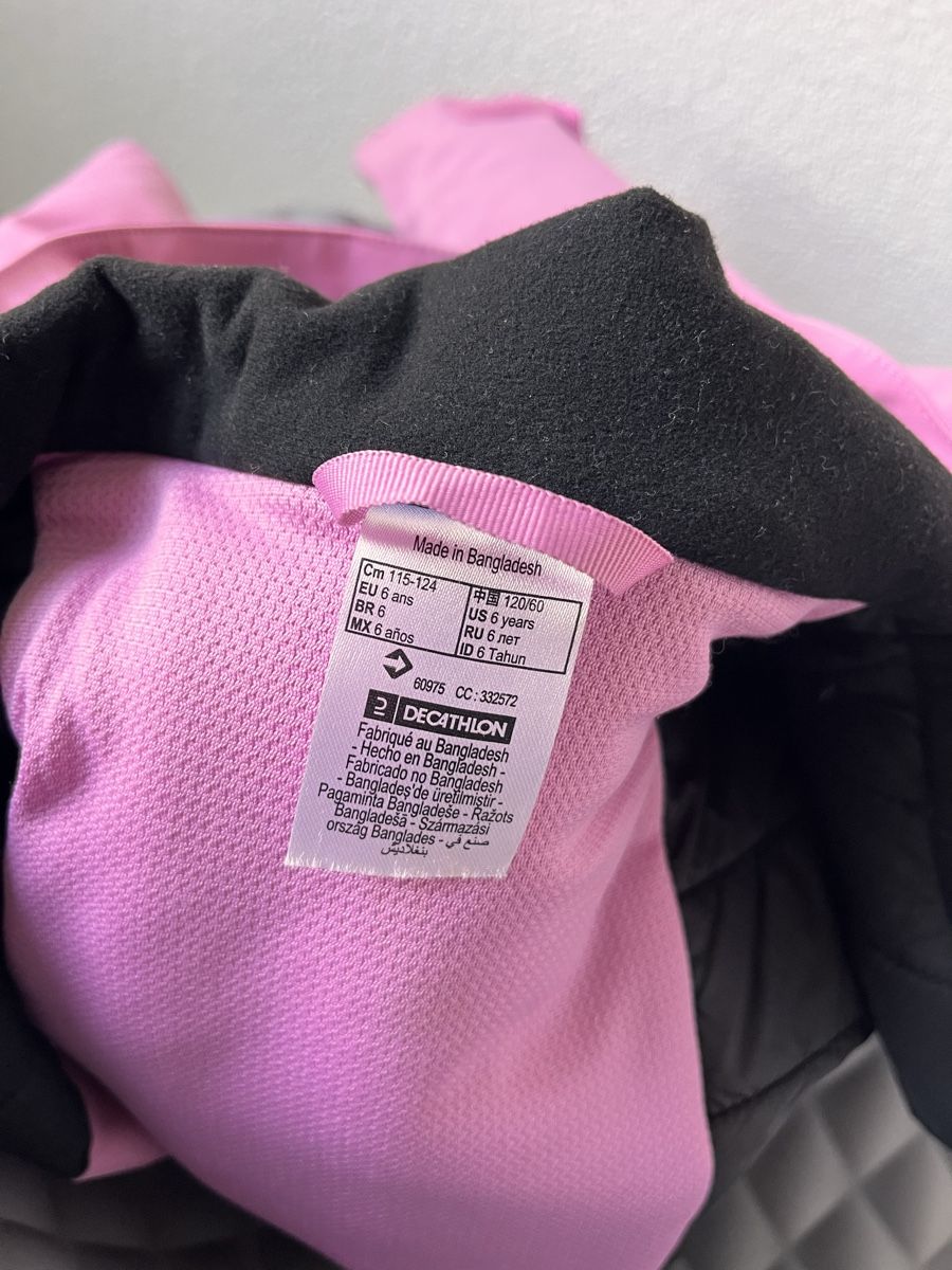 Decathlon Kleiderpakete & -sets: Combinaison Ski 6ans  – Gebraucht aus Carouge GE von ANS1 6