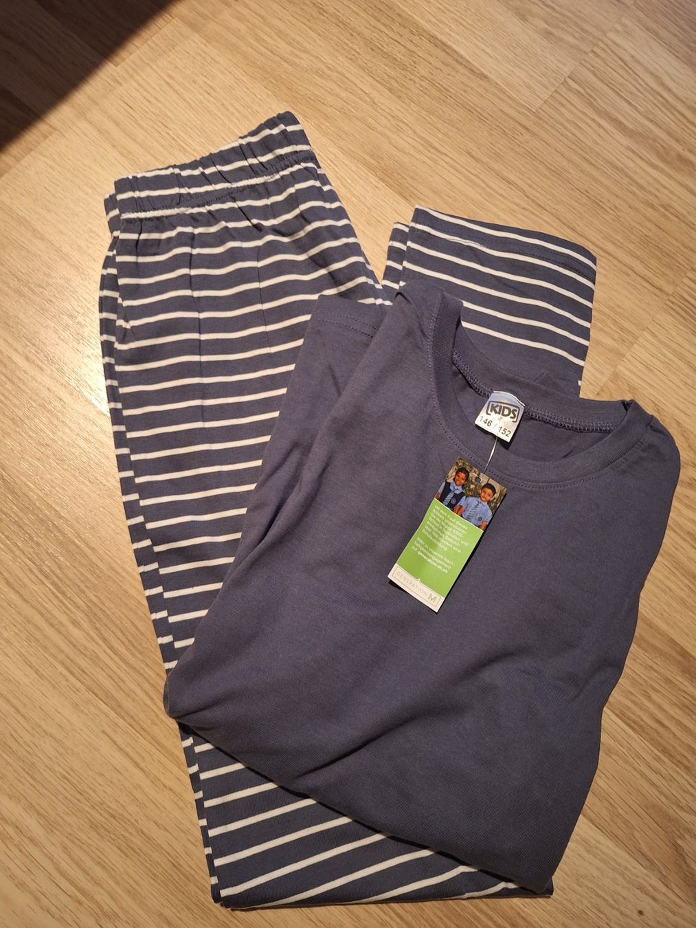 Pigiama & Simili: Jungen Pyjama, Gr. 146/152, neu – Nuovo e nell'imballaggio originale da Biberist venduto da rospel
