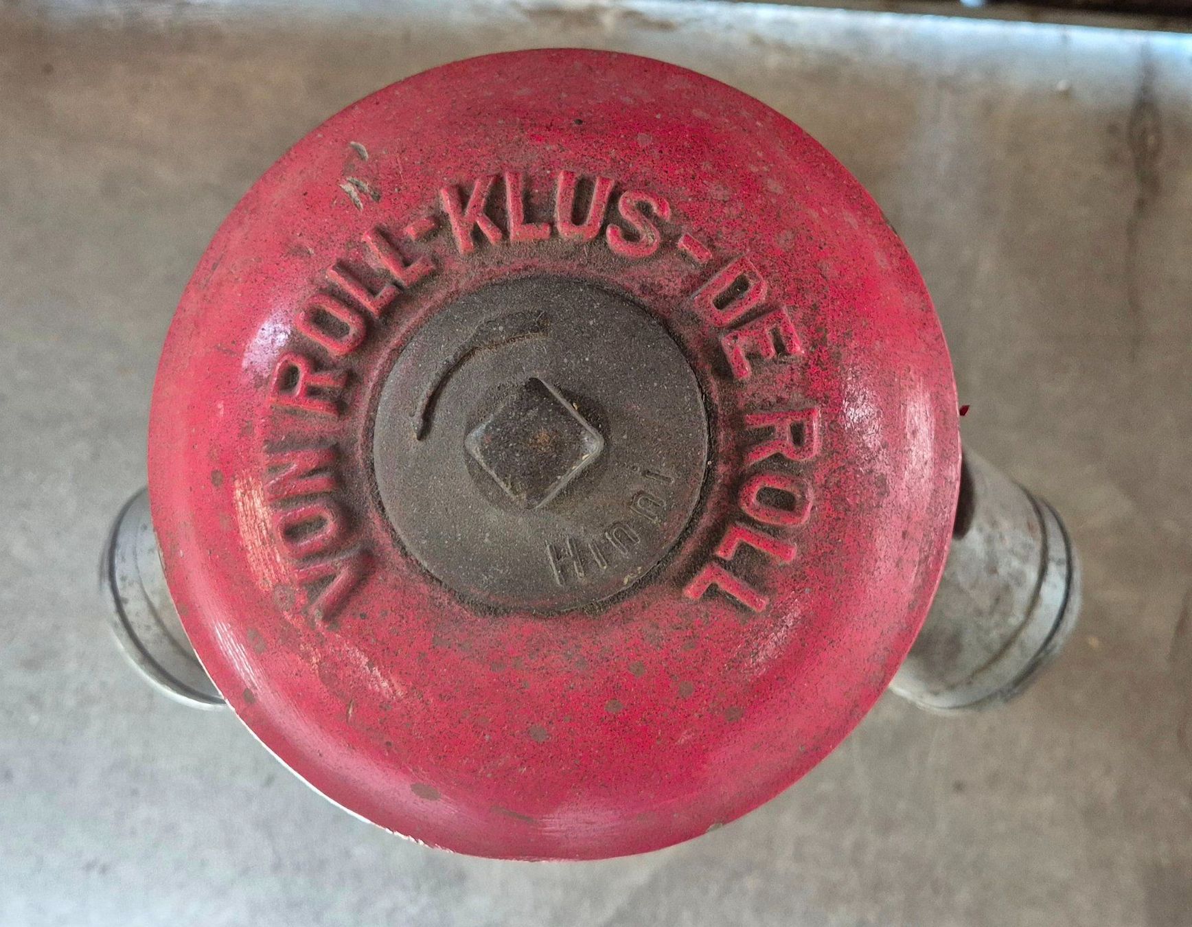 Estintori: Vintage Hydrant Von Roll, Typ 1935 – Usato da Neerach venduto da JohannJucker65 2