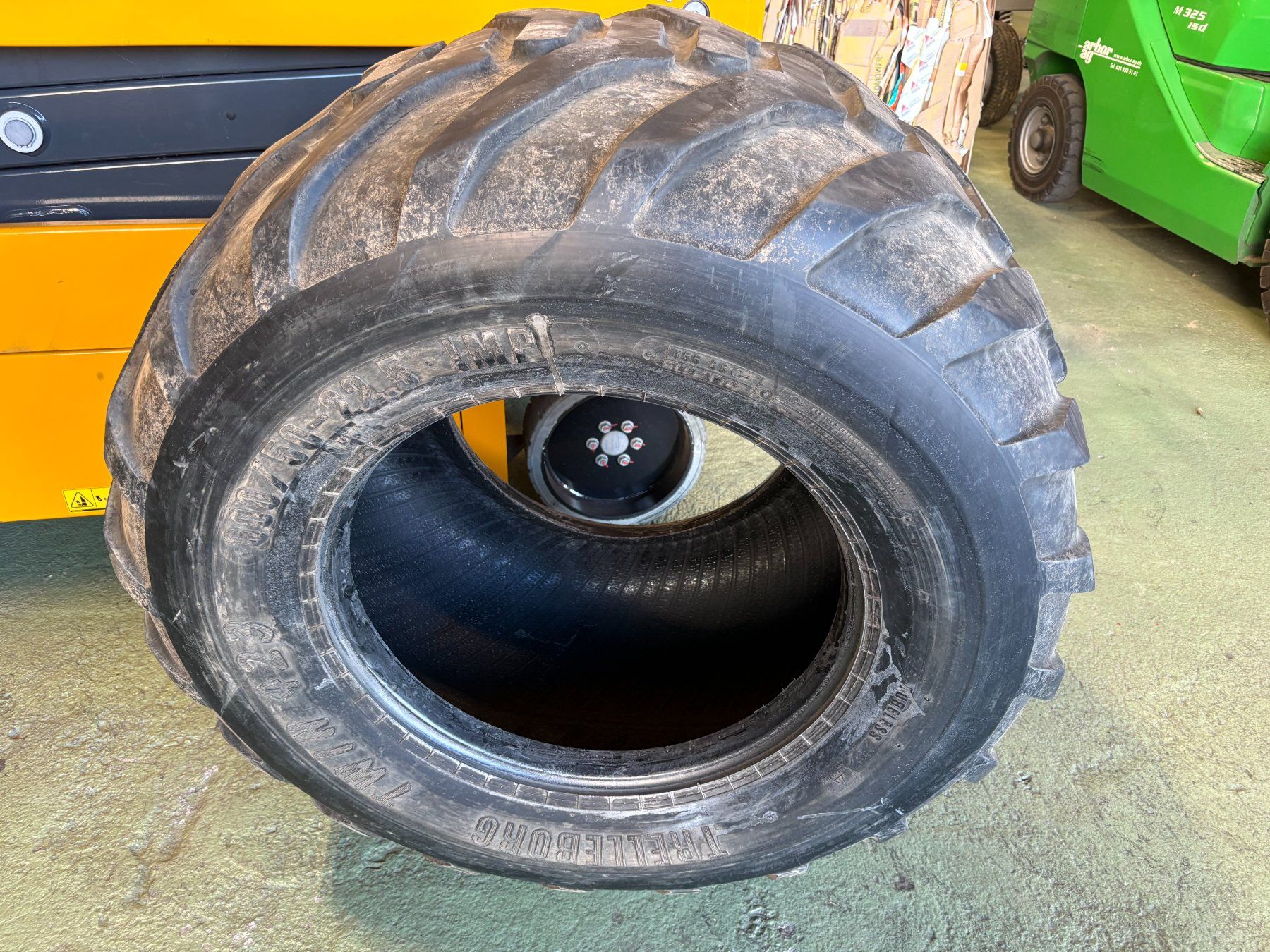 Pneumatici & Ruote complete: Reifen 600/50-22.5 – Usato da Lätti venduto da baumi02 1