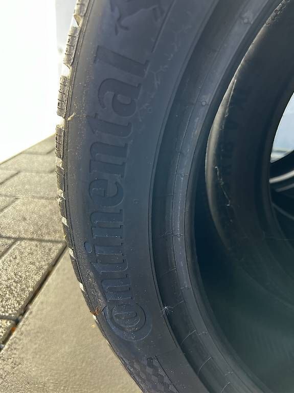 Pneumatici & Ruote complete: 215/55 R18 Winterreifen – Usato da Sursee venduto da gas_8n5t 2