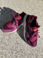 NIKE -AIR HUARACHE 39
