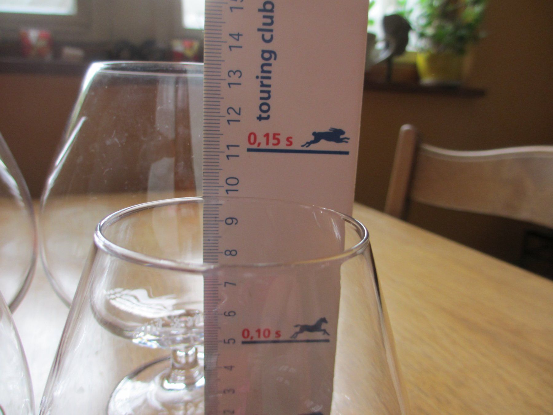 Verres: 4 Cognac-Gläser, verschiedene Grössen – D'occasion à Herisau par fan_h9qj 4