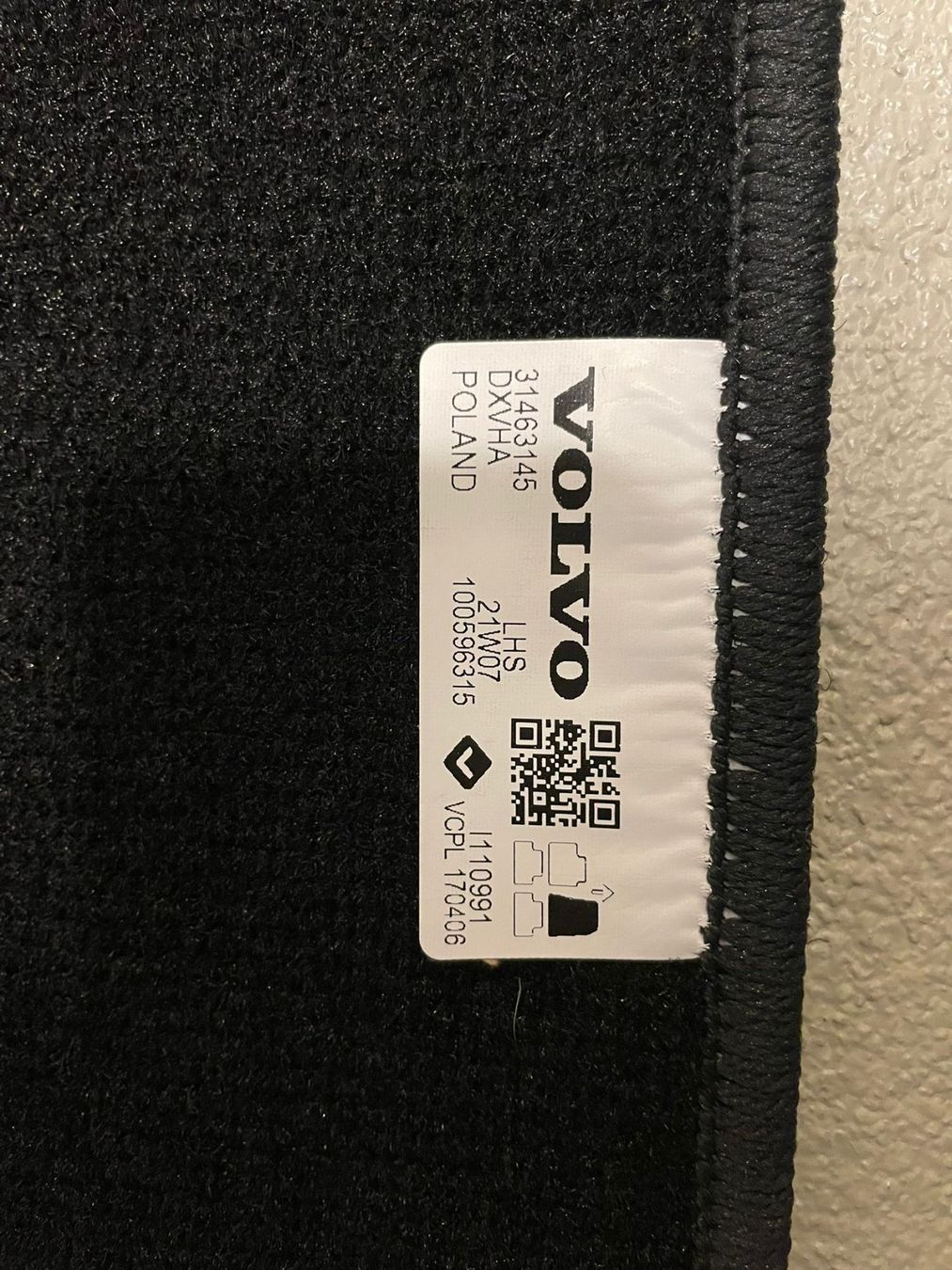 Volvo Tappeti & Tappetini: Original Volvo V60 Fussmatten – Nuovo (secondo la descrizione) da Altdorf UR venduto da Monstera99 1