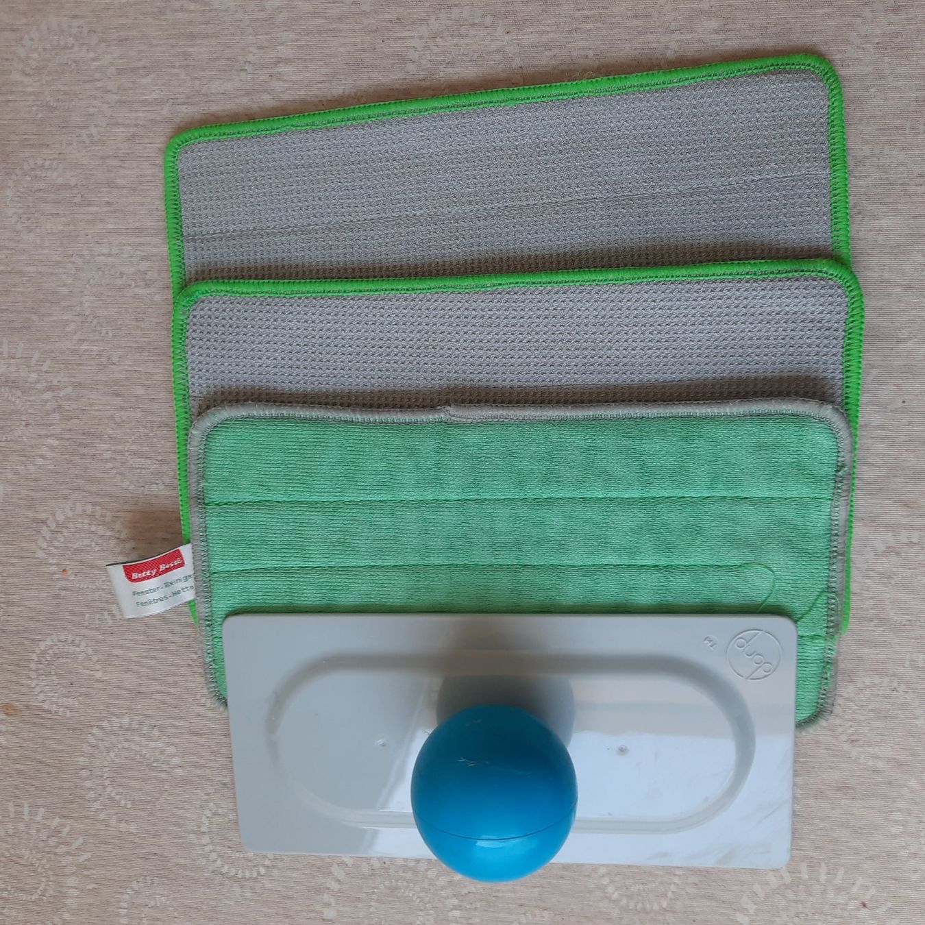 Spielzeuge: Putz-Set Boden, Plättli, Fenster – Gebraucht aus Winterthur von Namo1 1