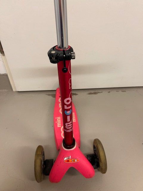 Micro Kickboard: Micro Mini Scooter – D'occasion à Erlenbach ZH par Lichtfluss 2