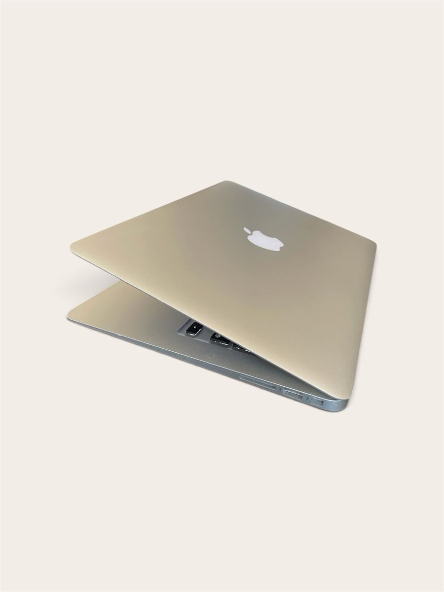 Apple Portables: Apple MacBook Air 13" – D'occasion à Liestal par JGVOS 2