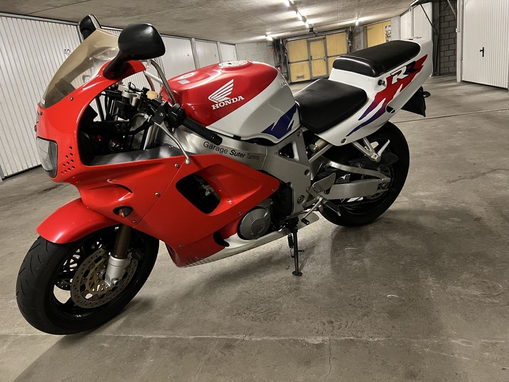 Honda CBR 900 RR (Gebraucht) in Biel/Bienne für CHF 1010 – nur Abholung ...