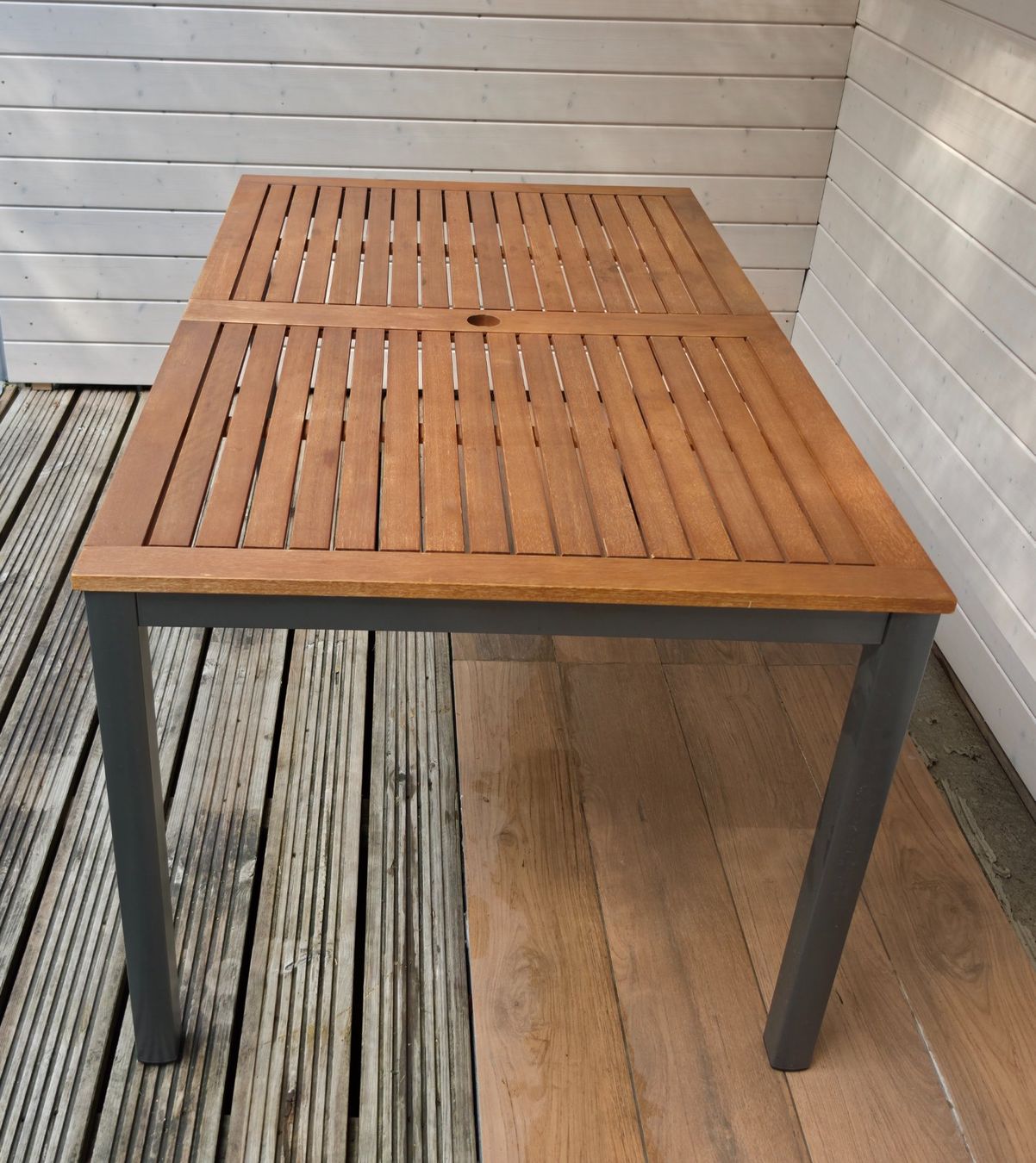 Tavoli: Gartentisch / Balkontisch – Usato da Etzgen venduto da VierRingeA6 2