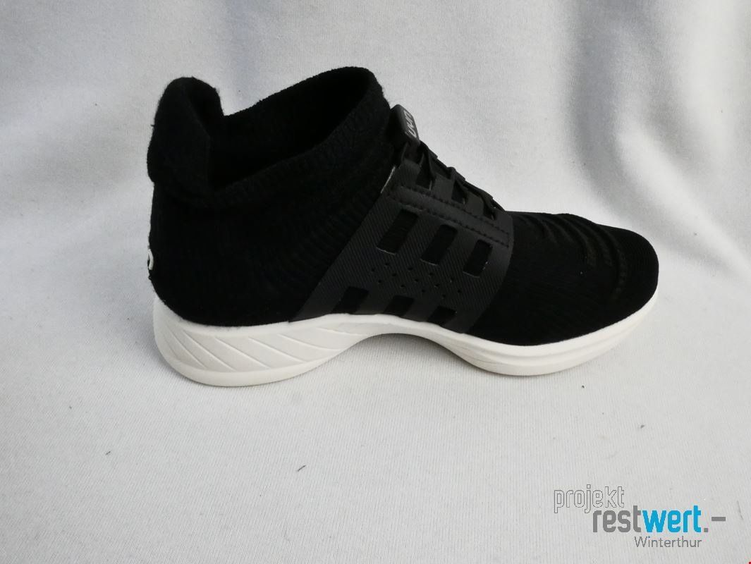 UYN Scarpe da donna: UYN X-CROSS TUNE, OPTICAL BLACK/BLACK, GR. 35 – Nuovo (secondo la descrizione) da Winterthur venduto da Restwert_Winterthur 4