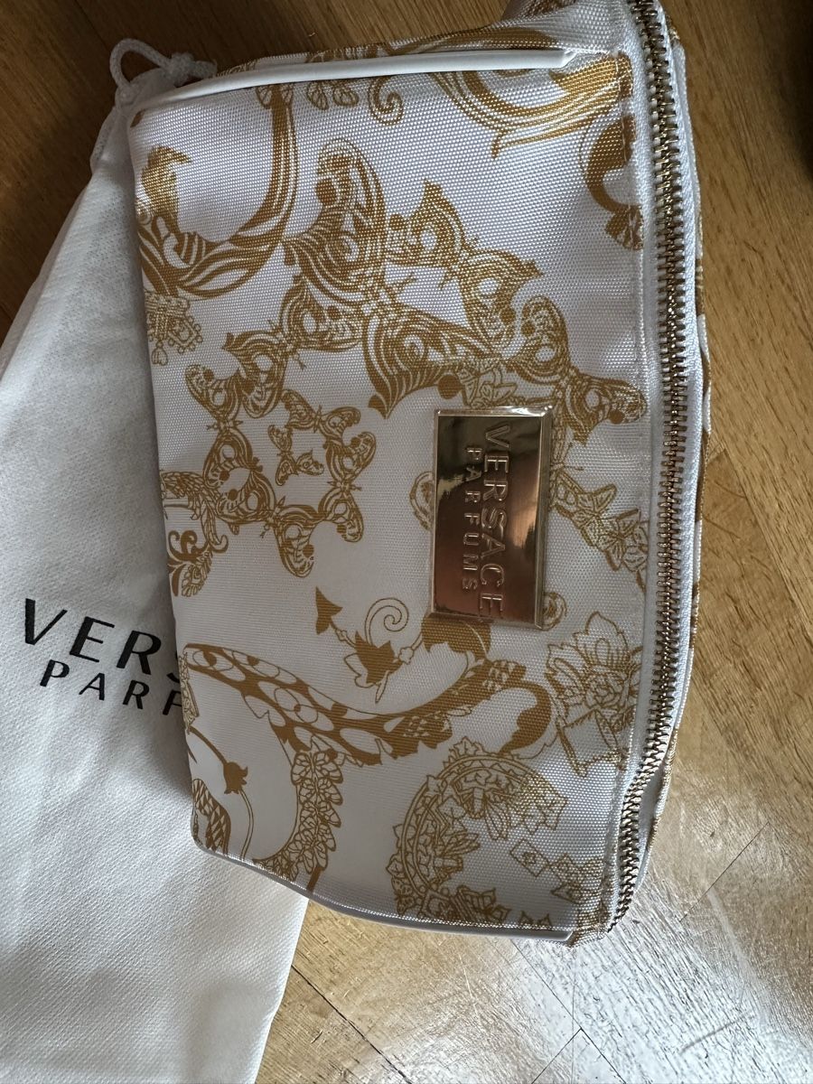 Custodie per cosmetici: Versace Parfüm Necessaire  – Nuovo (secondo la descrizione) da Bern venduto da womiman 2