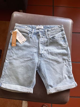 Kurze Jeans JACK & JONES JJIRICK Grösse XS neu