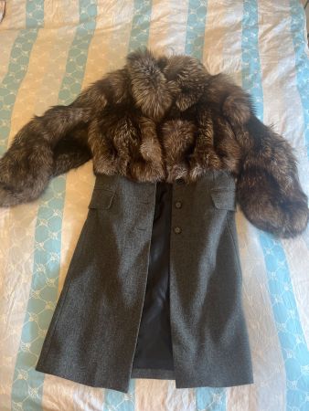Marc Jacob’s coat reall fur