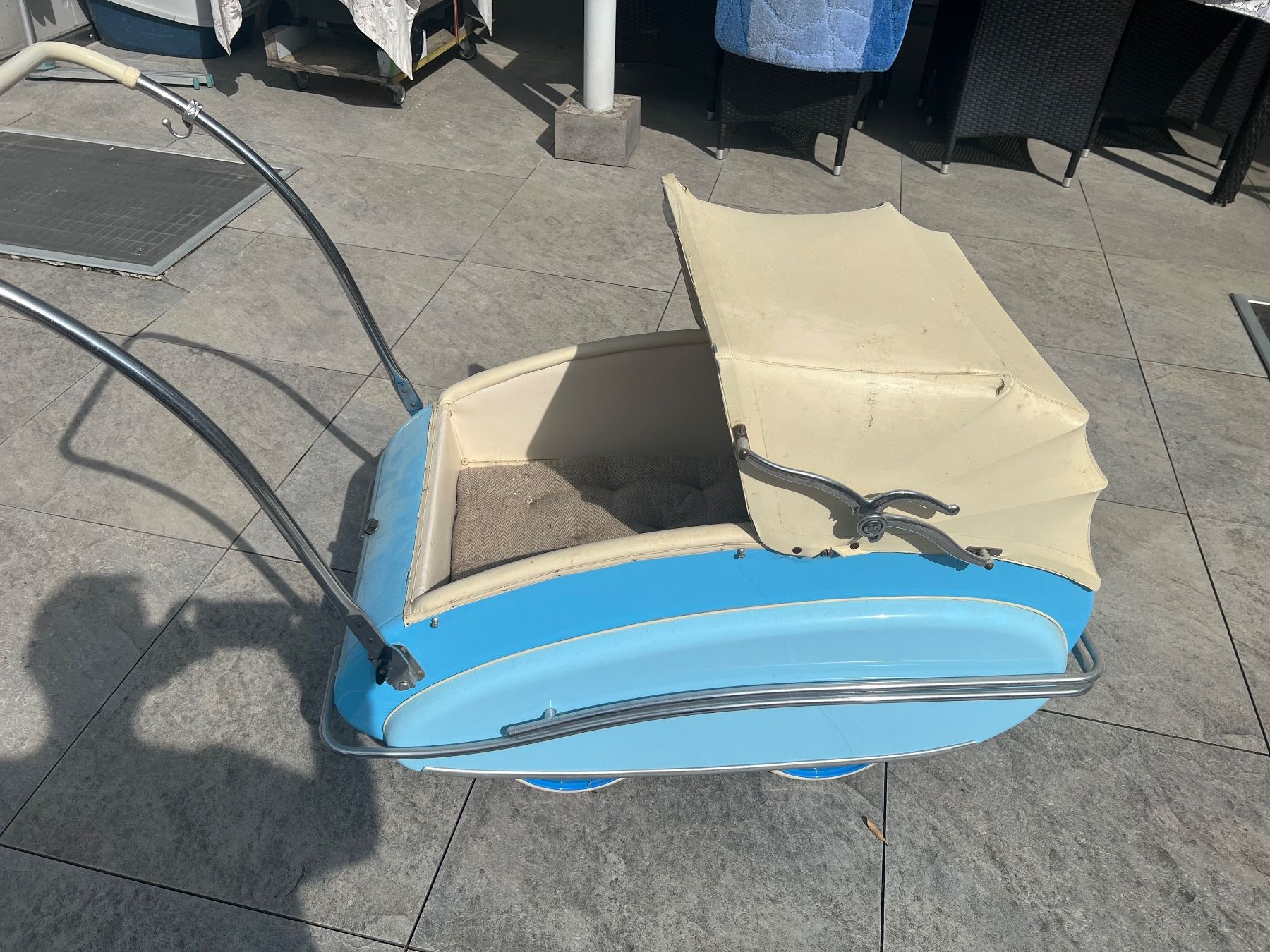 Carrozzine: Vintage Kinderwagen 1950 – Usato da Dagmersellen venduto da fia_87pq 1