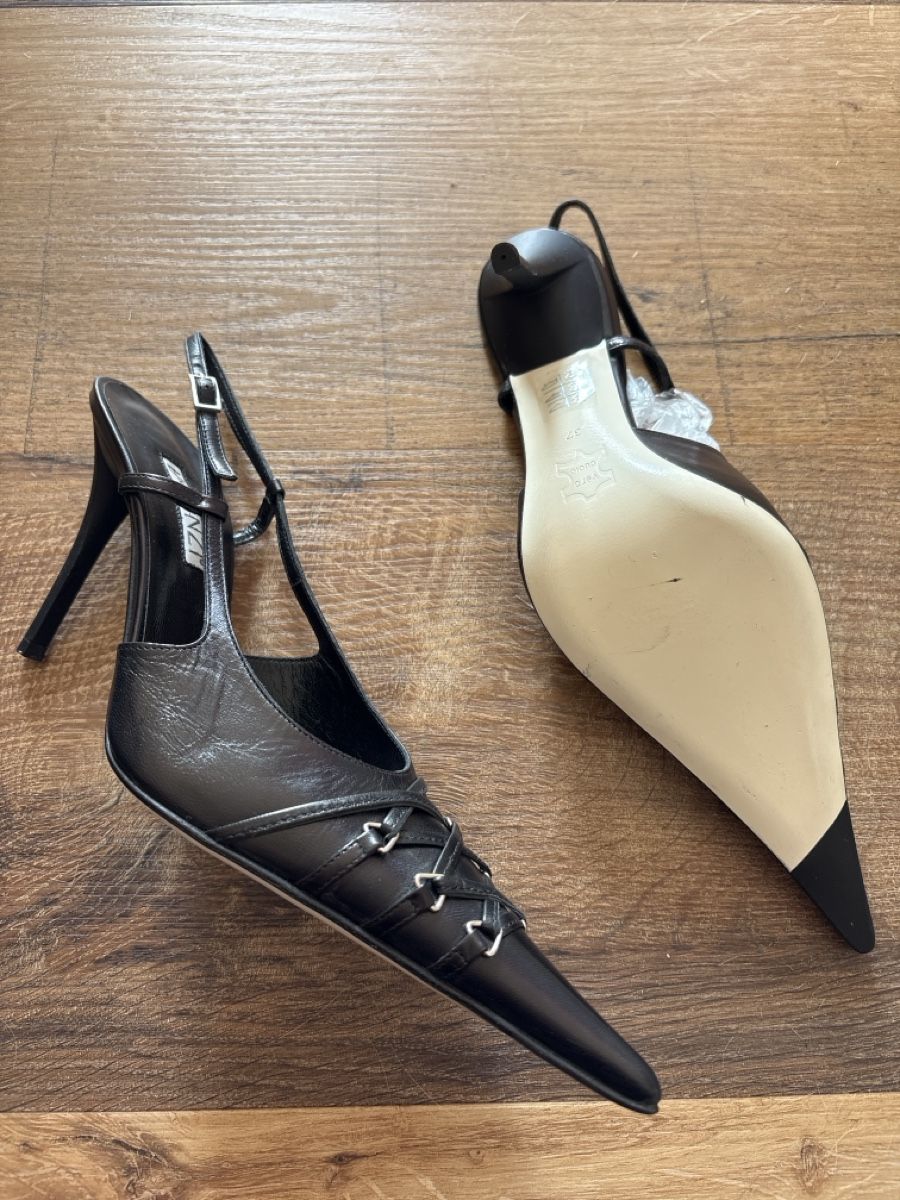 Chaussures femmes: Renzi Pumps High Heels  – Neuf avec emballage d'origine à Bern par LoveVintageY2K 1
