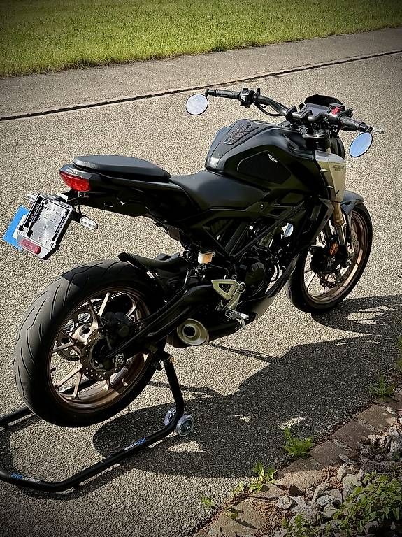 Honda Strada: Honda CB 125 R 11kW – Usato da Däniken SO venduto da spidi55 2