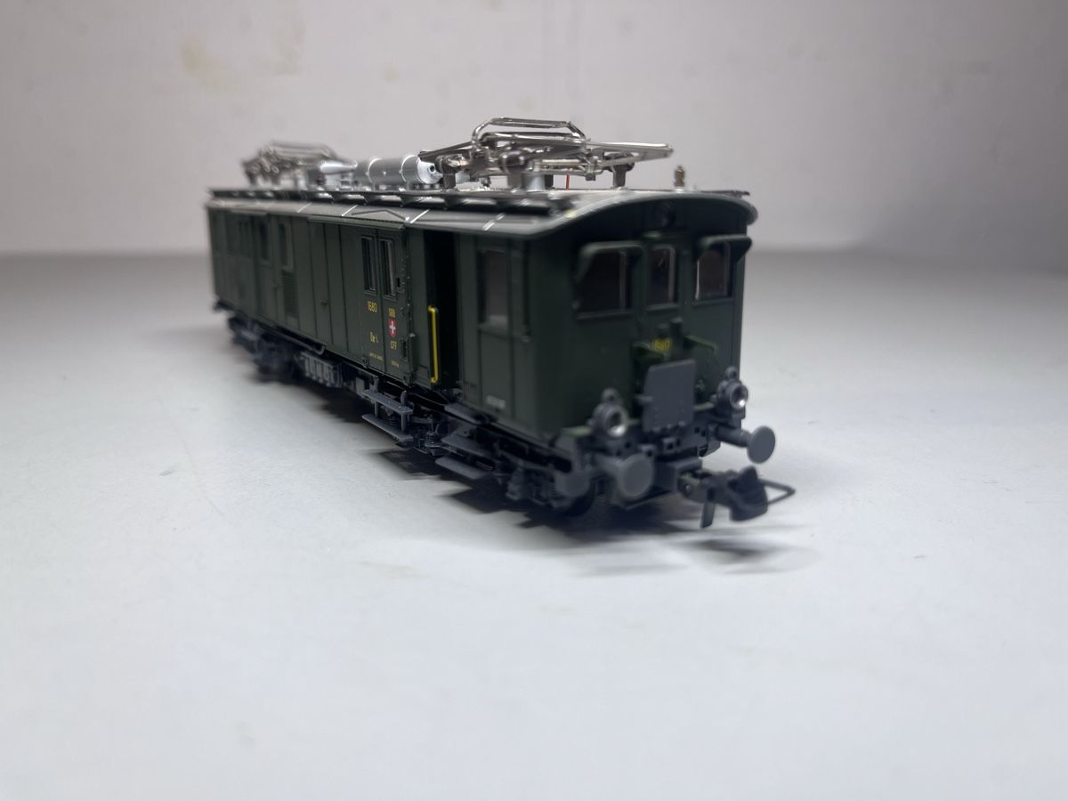 Roco Modelleisenbahnen: Roco De 4/4 analog, DC der SBB – Gebraucht aus Adlikon von Tonda01 2