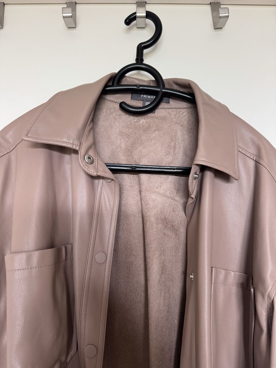 Primark Giacche: Trendige Übergangsjacke im Lederlock – Usato da Zollikofen venduto da alessia.sarah 1
