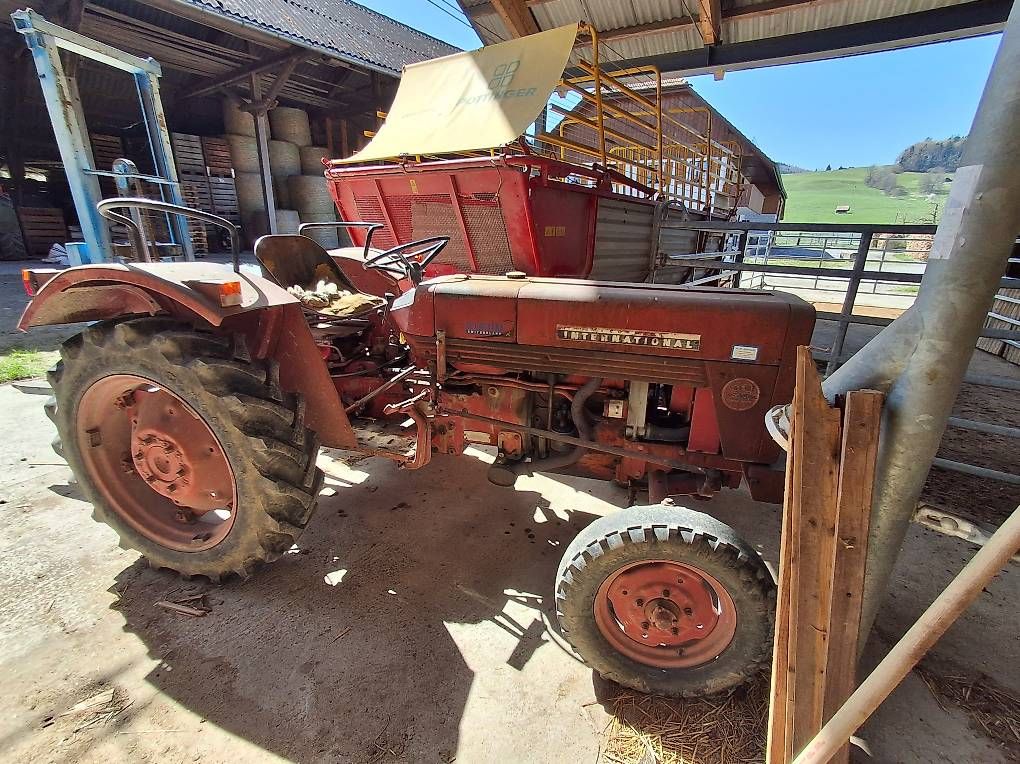 IHC Trattori: Ih 353 mc cormick – Usato da jaberg venduto da keusen26