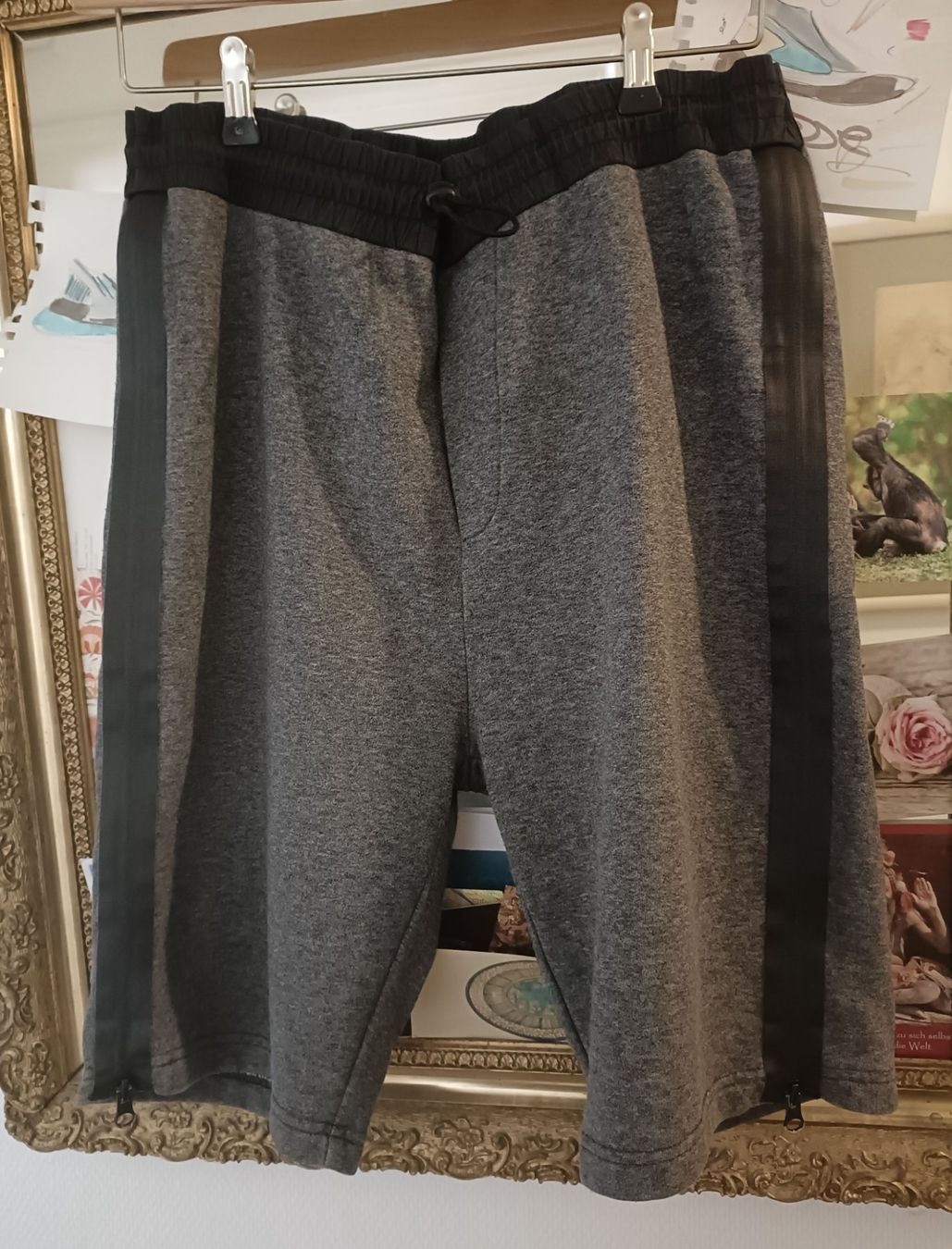 Pantaloni: Bermuda sweatshirt – Usato da Schaffhausen venduto da kab_9pzn