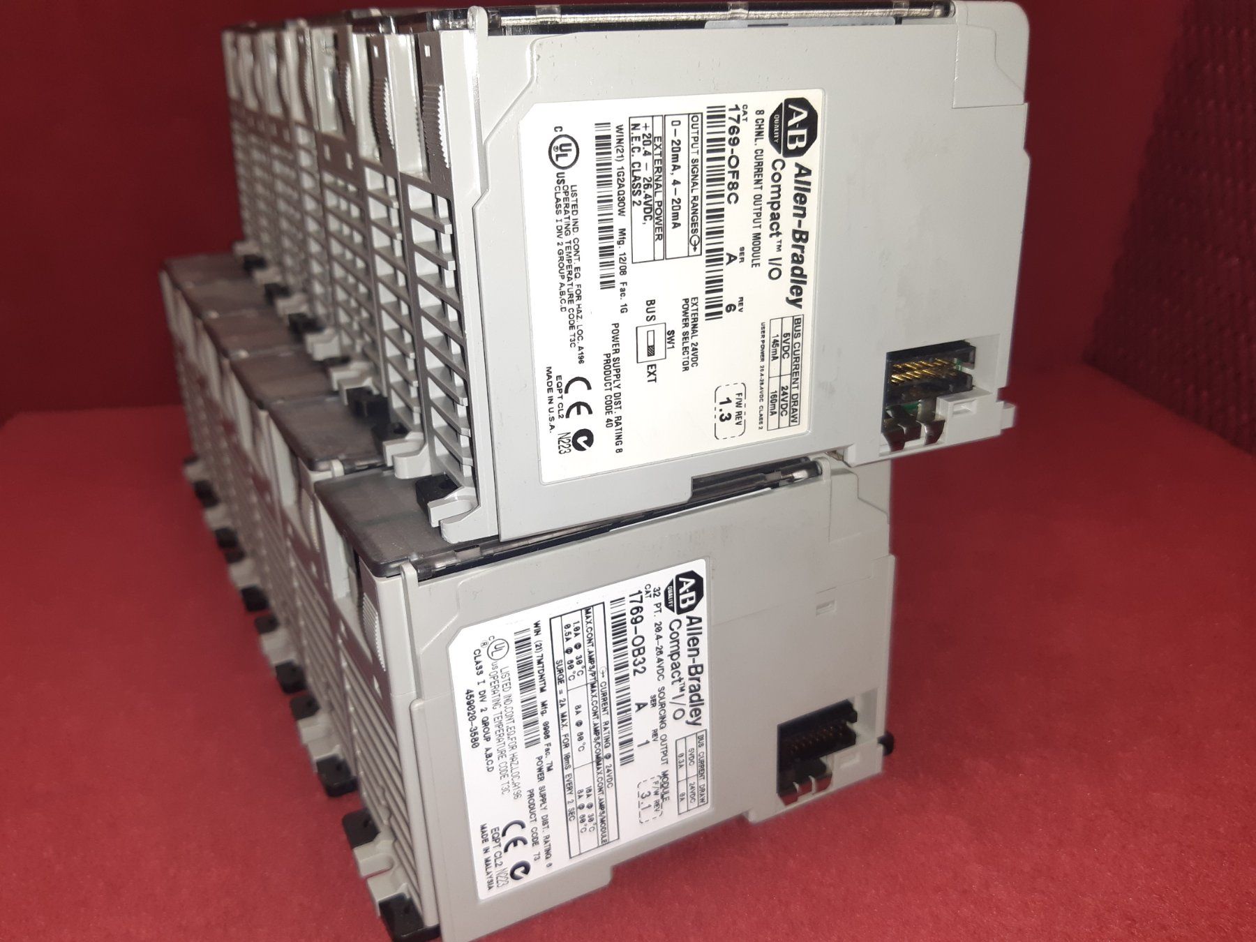 Componenti elettronici: Diverse Ein- und Ausgangsmodule, analog und digital von A&B – Usato da Lohn-Ammannsegg venduto da Molch7 6