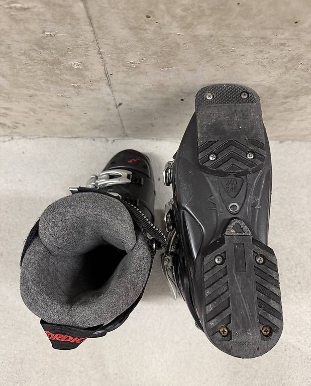 Scarpe da donna: Damen Skischuhe – Usato da Urtenen-Schönbühl venduto da sie_rah 3