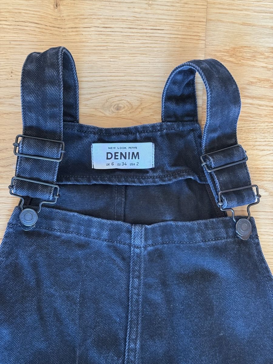 Repas pour bébés: Jeans-Latzkleid – D'occasion à Winterthur par Pascal993 1