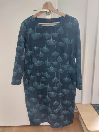 Dunkelblaues, gemustertes Freizeitkleid von AnRa in Grösse S