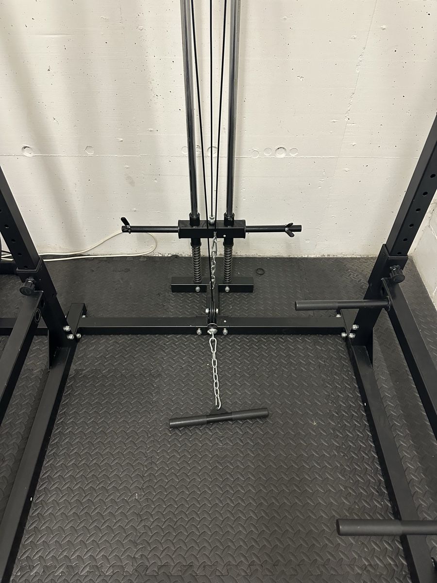 Hometrainer: Vielseitige Kraftstation, Power Rack – Usato da Goldach venduto da Uncle_Perch 1