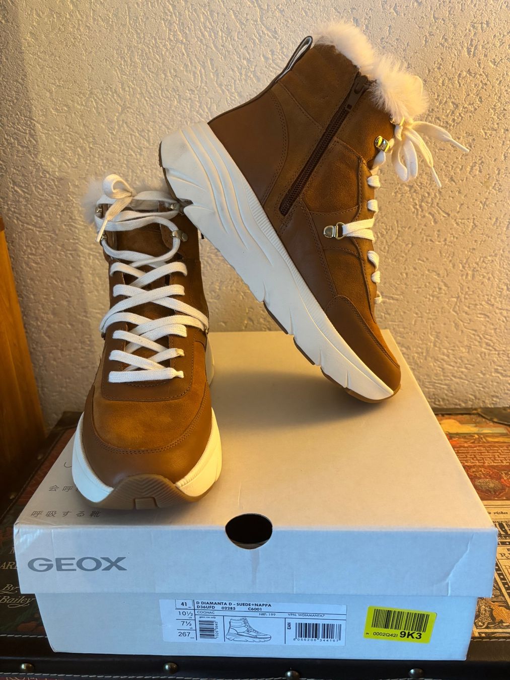 Geox Damenschuhe: Bottines GEOX Diamanta pt. 41 – Neu und originalverpackt aus Chippis von Vernamel